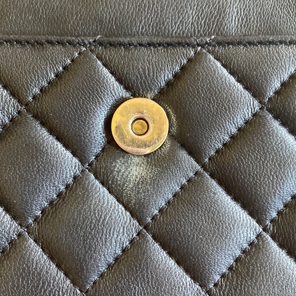 Calvin Klein Women's Metallic Quilted Lamb Leather Crossbody - Picture 10 of 12